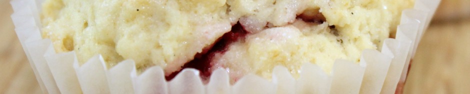 Mini Cranberry-Vanilla Coffee Cakes