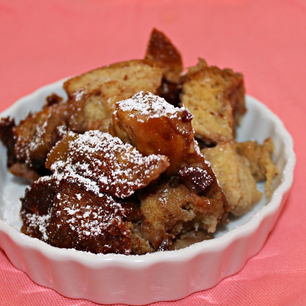 Slow Cooker Apple French Toast Casserole