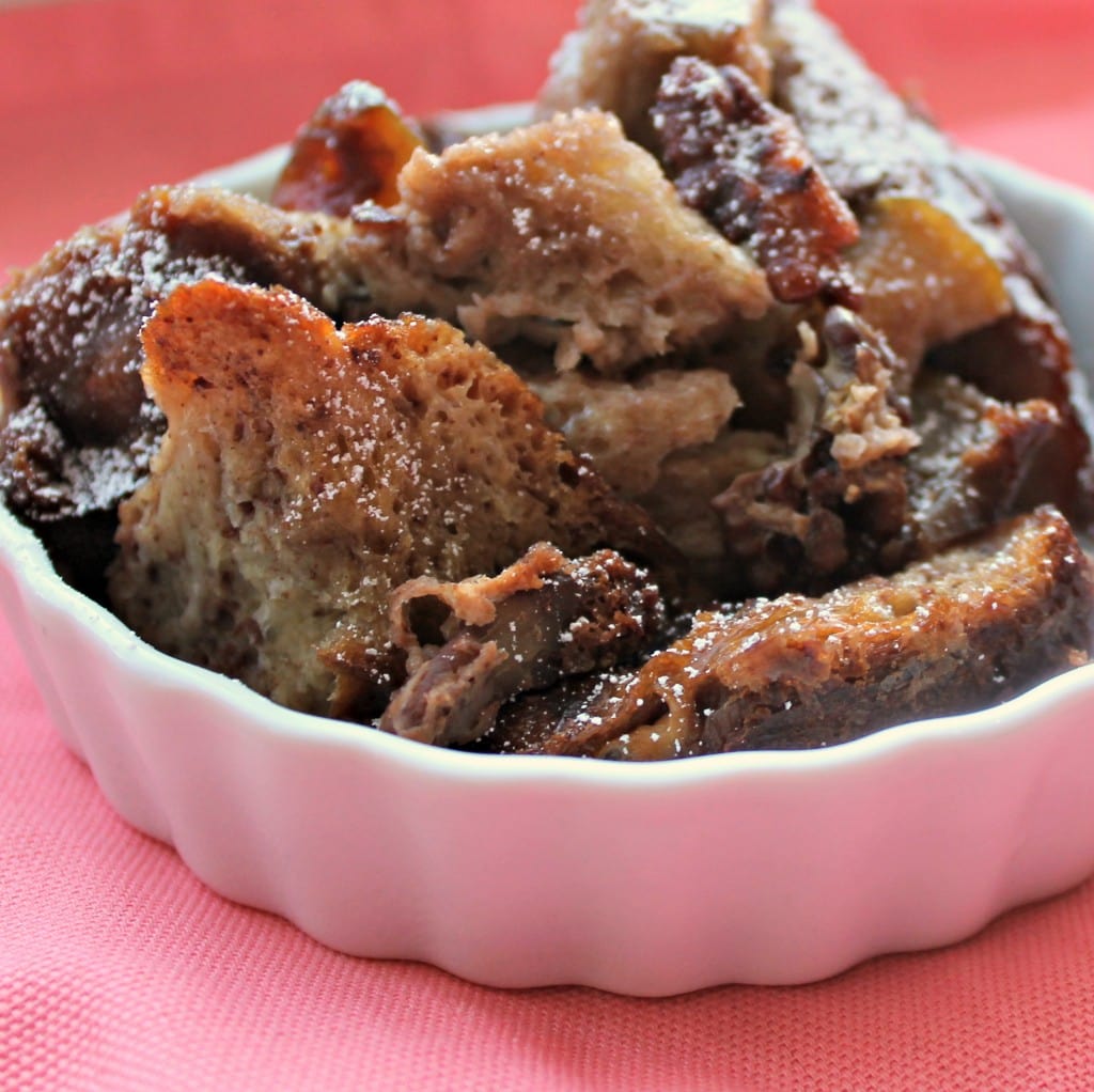 Slow Cooker Apple French Toast Casserole