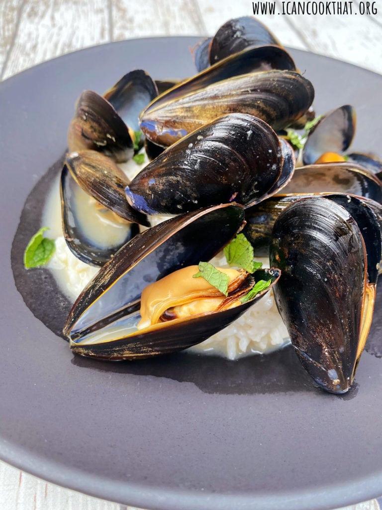 Thai Coconut Mussels