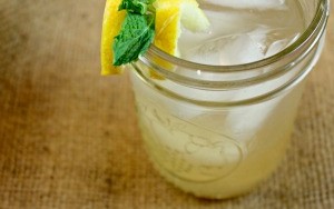 Bourbon Peach Lemonade