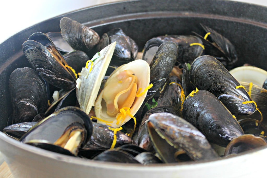 Beer Steamed Clams and Mussels