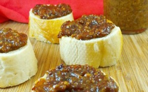 Slow Cooker Maple Bourbon Bacon Jam