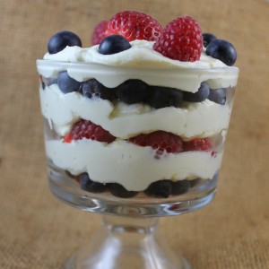 Mini Berry Trifles #SLSweetTreats