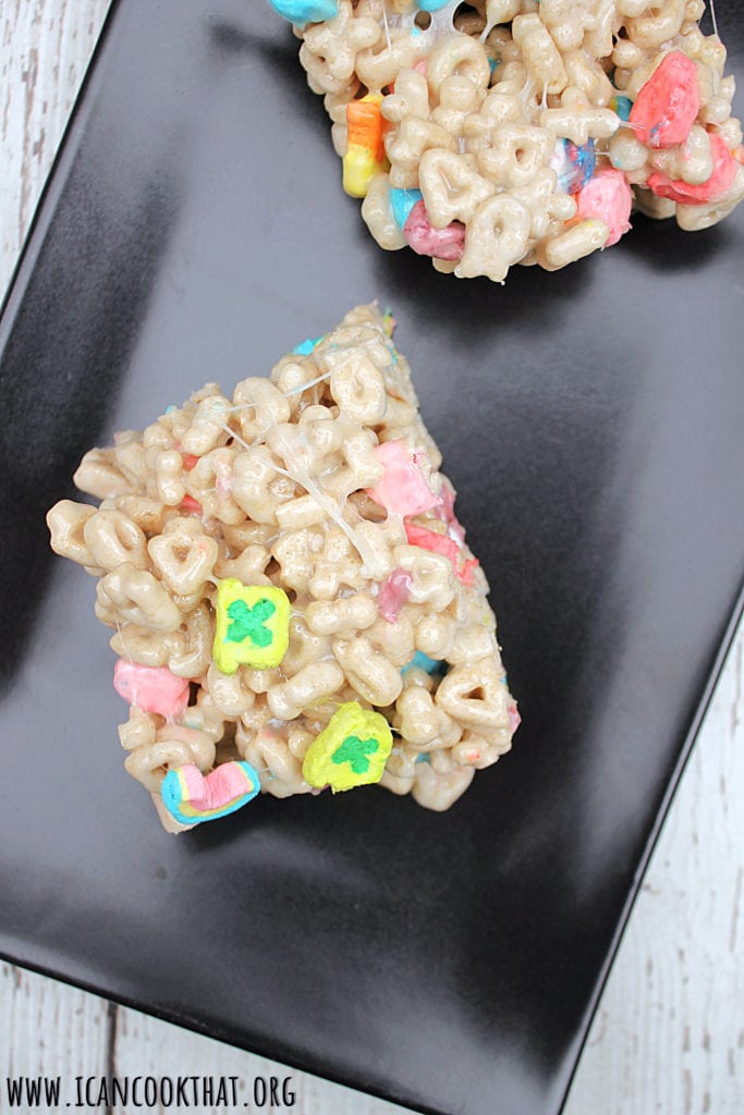 Lucky Charms Marshmallow Treats