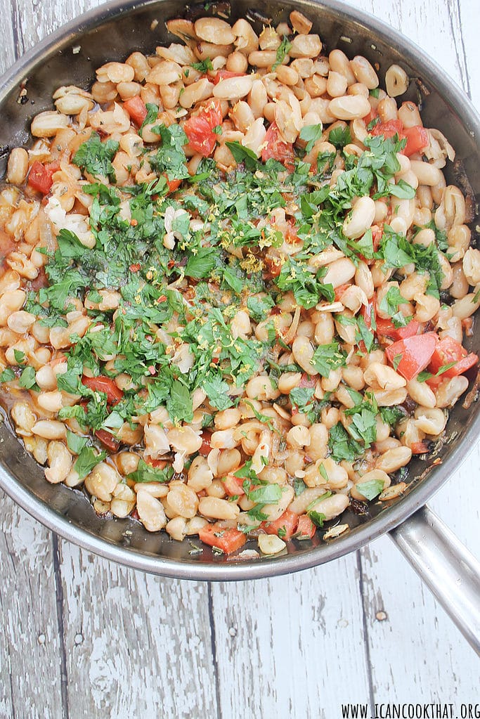 Rosemary White Beans with Onions and Tomatoes