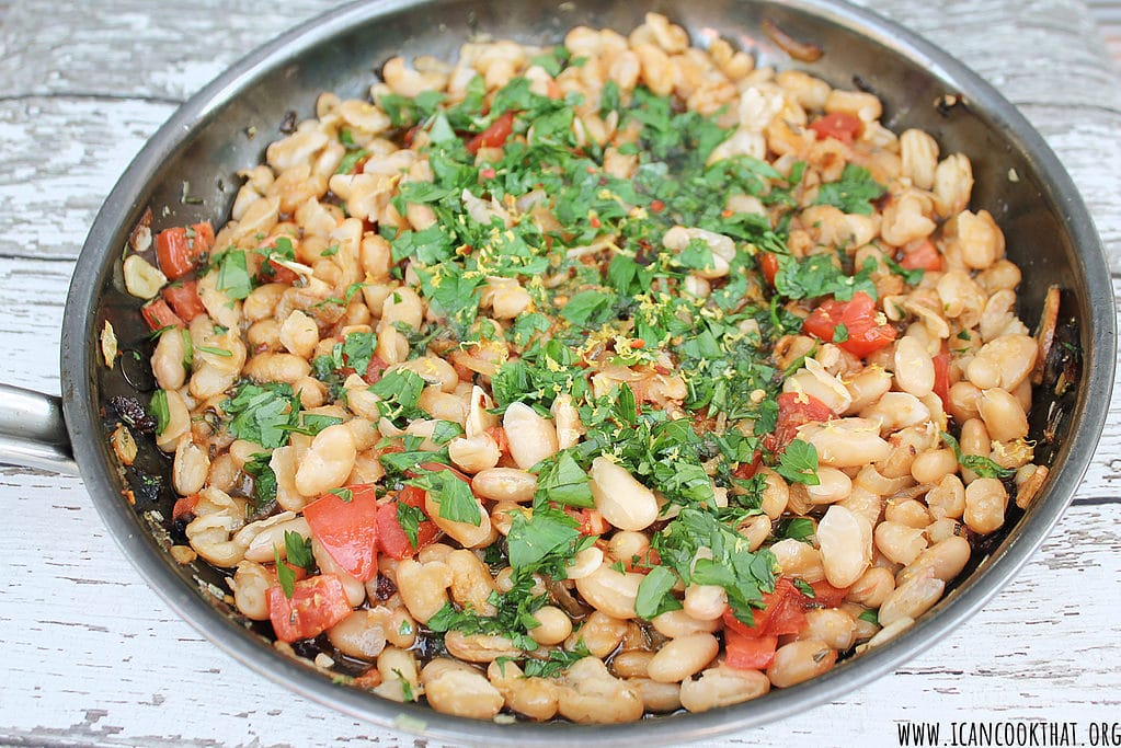 Rosemary White Beans with Onions and Tomatoes