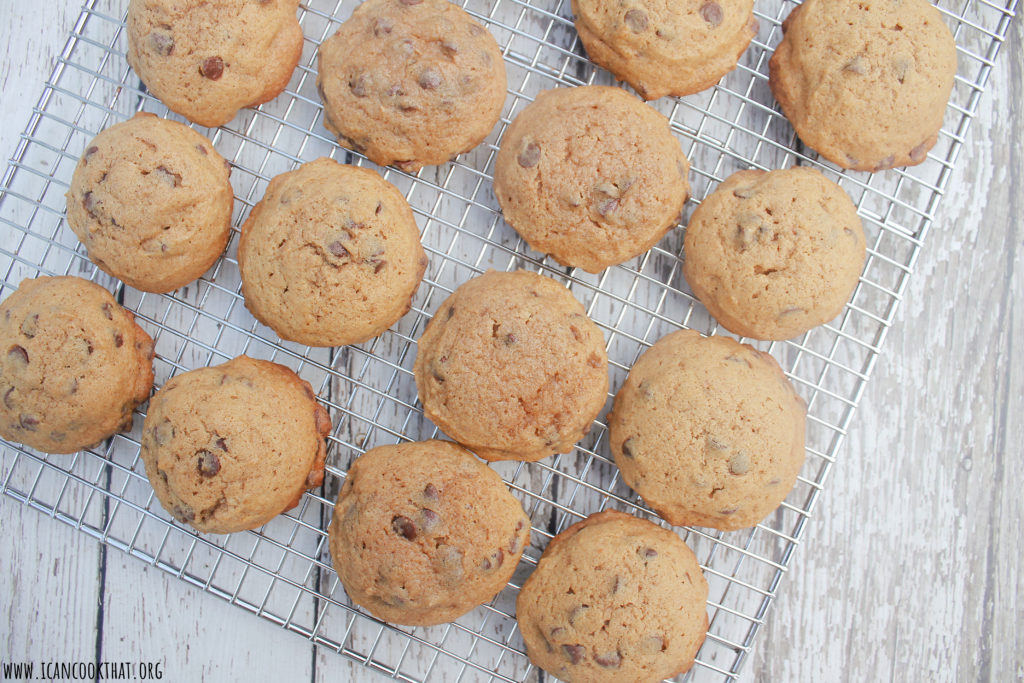 Pumpkin Chocolate Chip Cookies